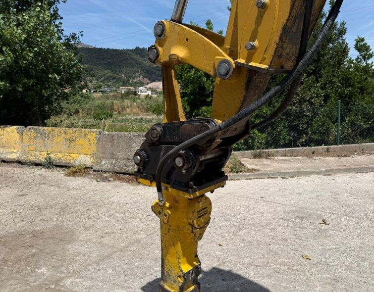 CATERPILLAR  428 F2 **FULL EQUIP**